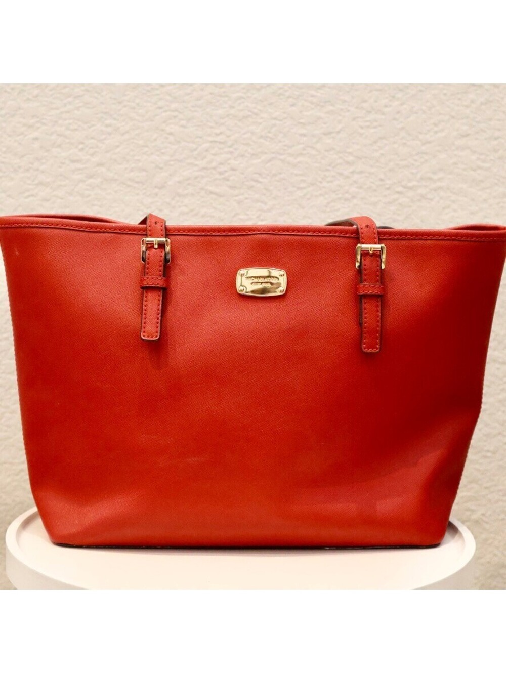 Michael Kors Jet Set Travel Tote Open Top Red Leather Excellent